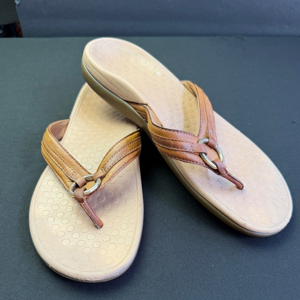 Vionic Tide Aloe Camel Brown Leather Gold Ring Orthotic Sandals Size 9 Womens